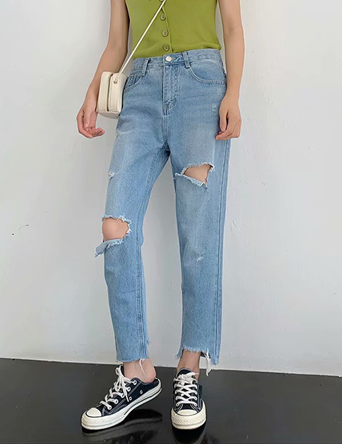 Fashion Blue Washed Cropped Ripped Jeans