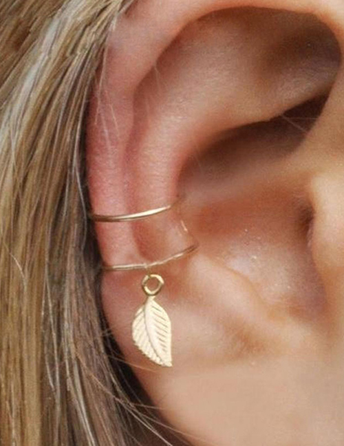 Fashion Golden Leaf Embossed C-shaped Ear Clip