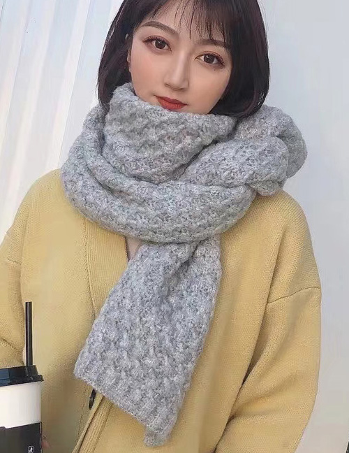 Fashion Light Grey Pineapple Knitted Scarf