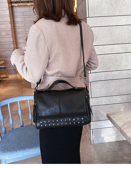 Fashion Black Studded Zipped Shoulder Bag