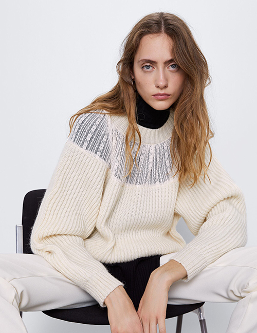 Fashion Creamy-white Patchwork Lace Sweater