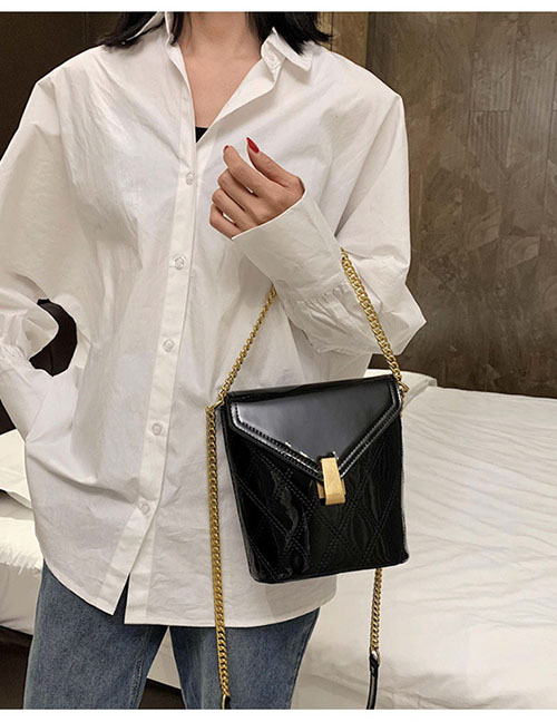 Fashion Black Chain Embroidered Diamond Shoulder Bag