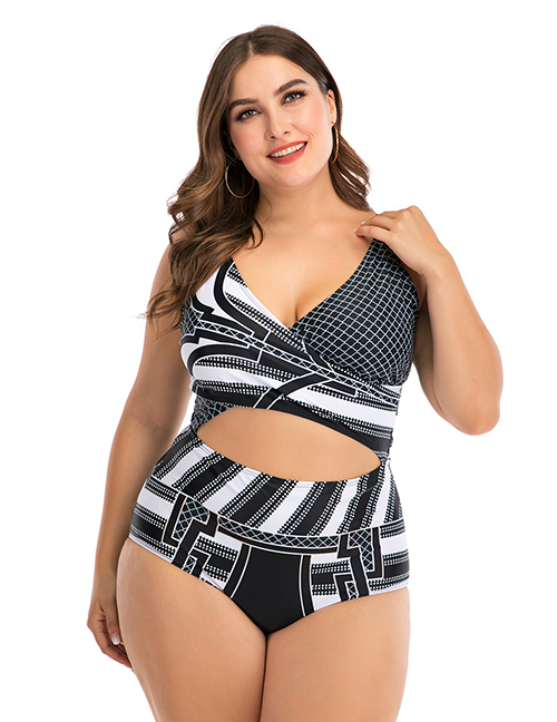 Fashion Black And White Panel Print Cutout Plus Size One-piece Swimsuit