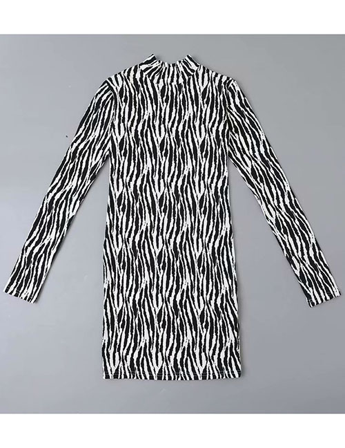 Fashion Black And White Turtleneck Animal Print Dress