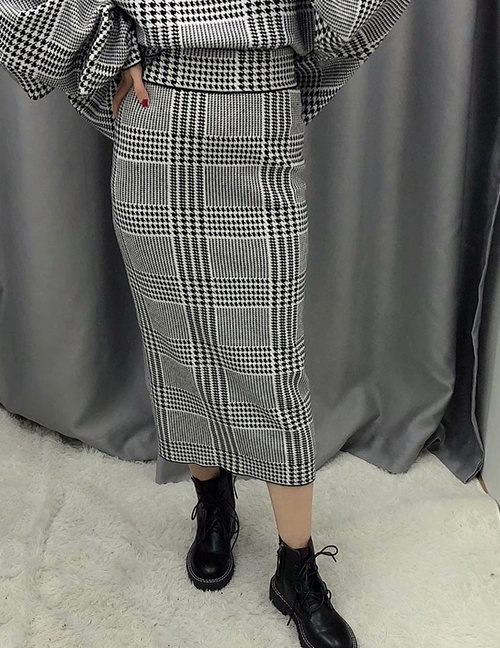 Fashion Plaid Gray Knitted Straight Skirt