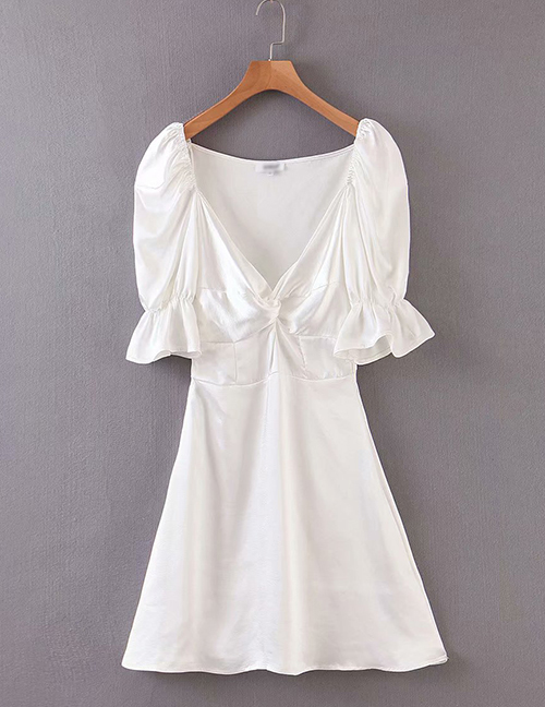 Fashion White Satin V-neck Pleated Dress