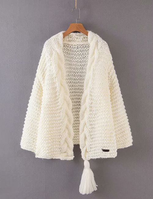 Fashion White Knitted Twist Fringed Sweater