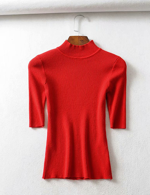 Fashion Red Threaded Collar Middle Sleeve Knit T-shirt