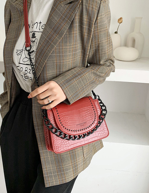 Fashion Red Crocodile Chain Studded Shoulder Bag