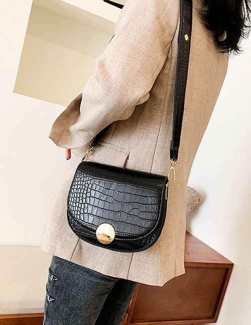 Fashion Black Croc-print Half-lock Buckle Crossbody Bag