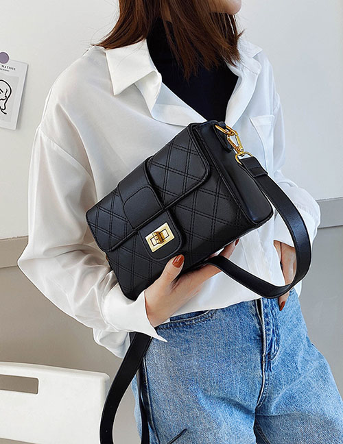 Fashion Black Locked Diamond Shoulder Bag