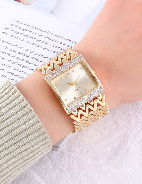 Fashion Gold Women's Quartz Watch With Diamond Square Metal Strap