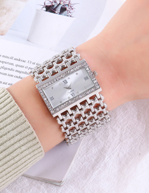 Fashion Silver Women's Quartz Watch With Diamonds