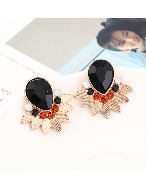 Fashion Kc Gold + Black Leaf And Diamond Earrings