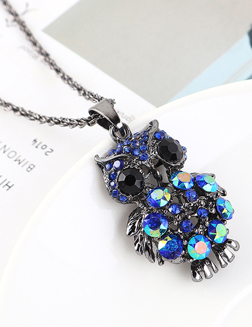 Fashion Gun Black + Blue Owl Diamond Cutout Necklace