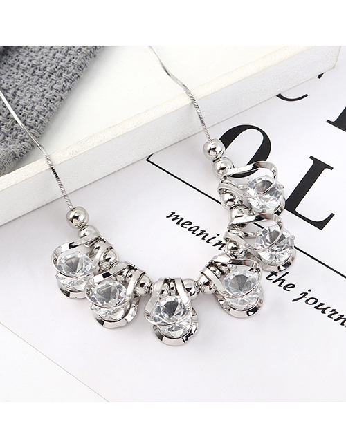 Fashion White Diamond Necklace