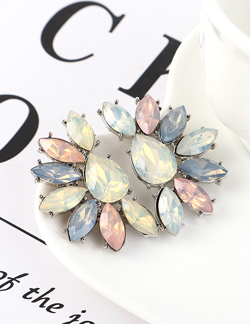 Fashion Color White + Light Gray + Powder Half Flower And Diamond Earrings