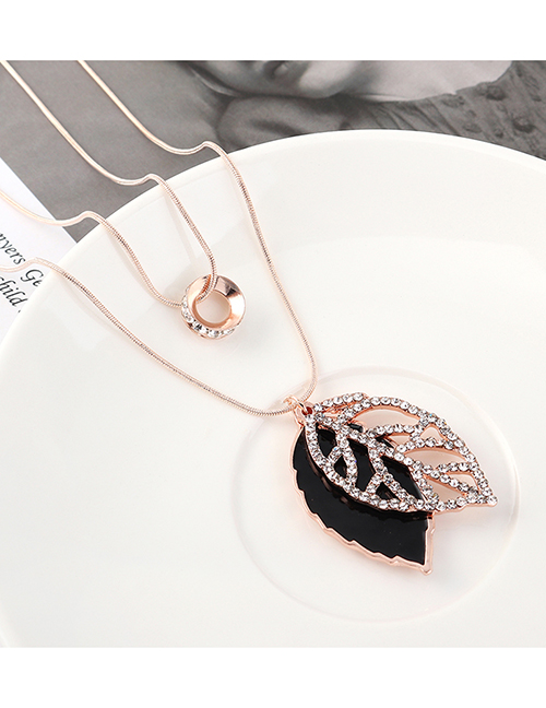 Fashion Gold Openwork Diamond Leaf Necklace