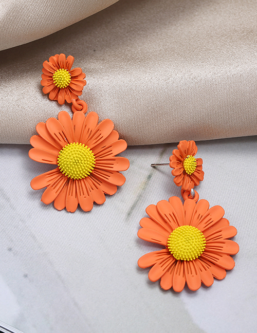 Fashion Orange Small Daisy Contrast Alloy Earrings