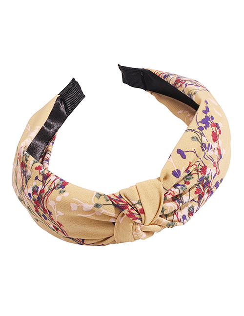 Fashion Yellow Knotted Headband In The Middle Of Fabric Printing