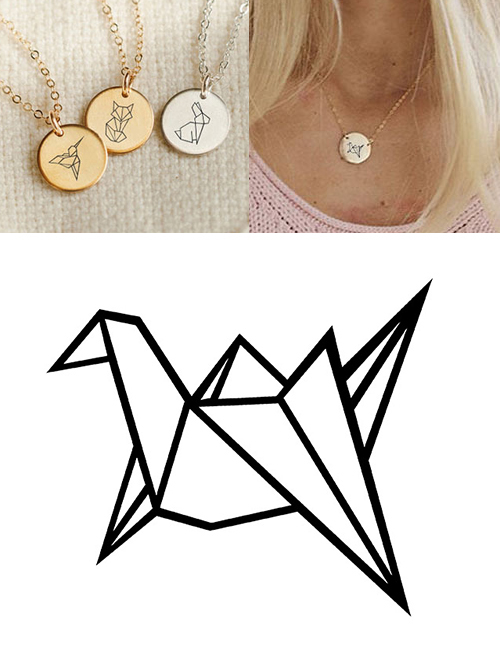 Fashion Golden Stainless Steel Engraved Thousand Paper Crane Geometric Round Necklace 15mm