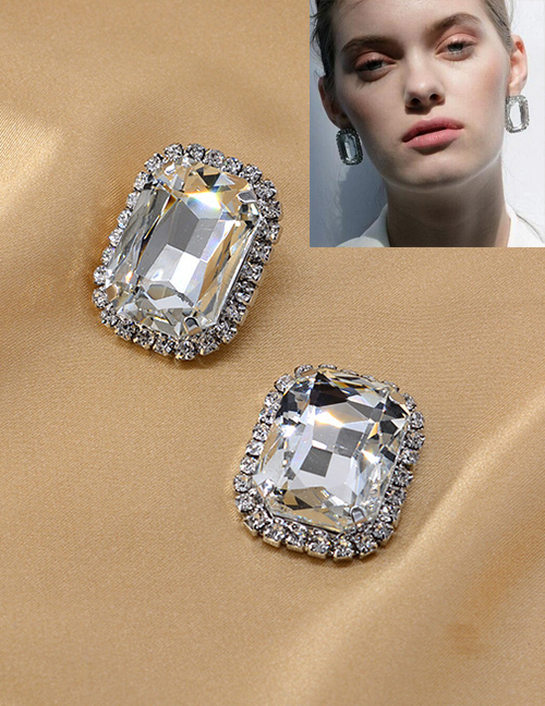 Fashion White Baguette Diamond Diamond Earrings