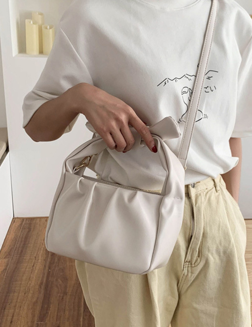 Fashion Off-white Pleated Shoulder Bag