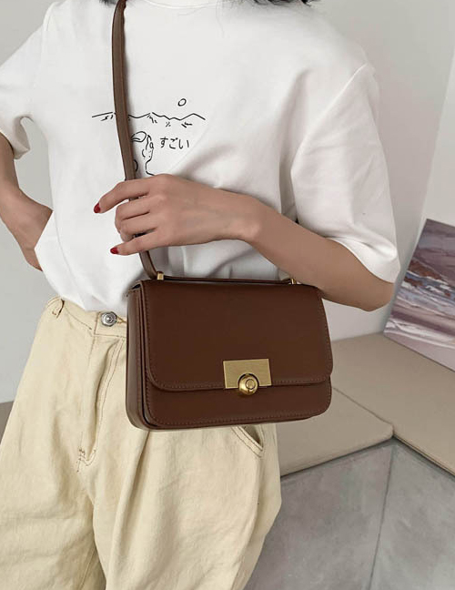 Fashion Brown Locked Contrast Shoulder Crossbody Bag