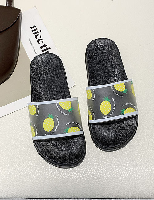 Fashion Pineapple On Black Fruit Sandals