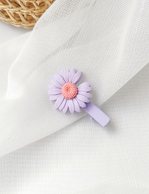 Fashion A Flower (purple) Daisy Duck Clip