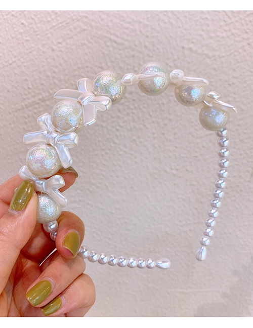 Fashion White Imported Frosted Pearl Bow Fine-edged Headband