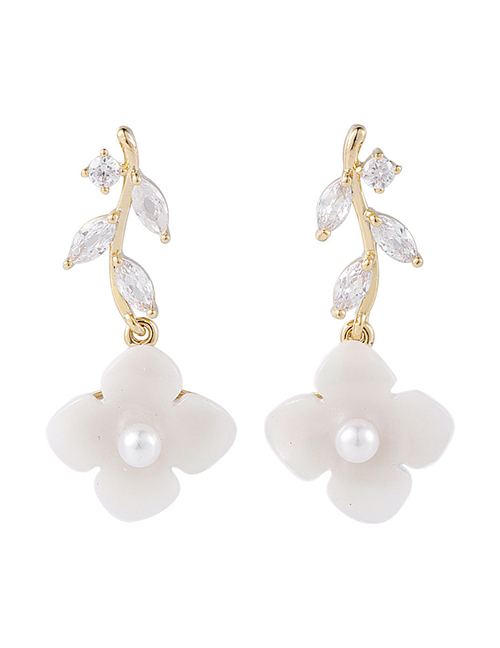 Fashion White Flower Pearl Diamond Alloy Earrings