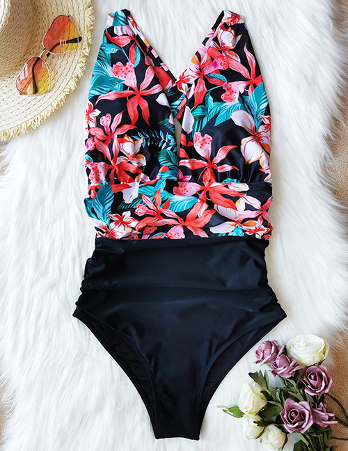 Fashion Black + Black Orange Flower (in Replenishment) Printed Pleated Leaky Triangle One-piece Swimsuit
