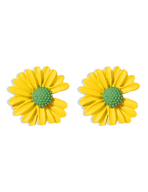 Fashion Yellow Small Daisy Contrast Alloy Earrings
