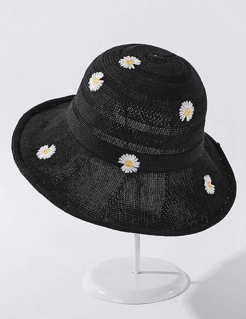 Fashion Black Little Daisy Embroidered Knitted Broad-band Fisherman Hat