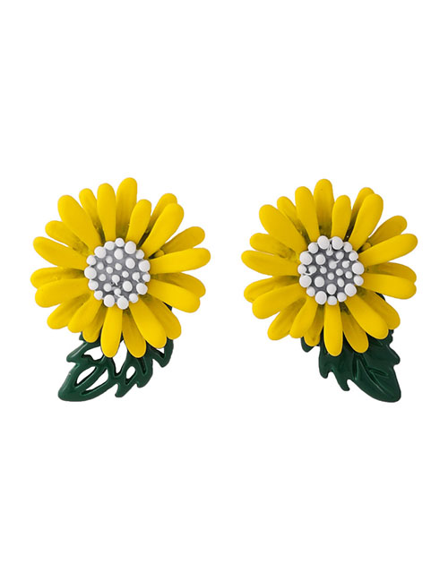Fashion Yellow Daisy Spray Paint Contrast Alloy Earrings