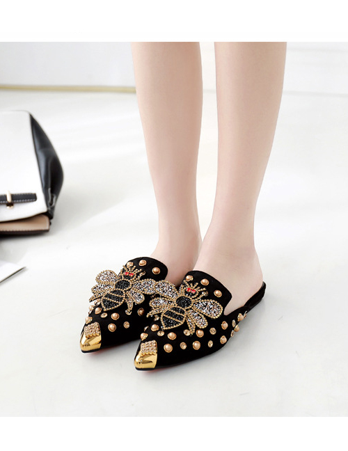 Fashion Black Pointed Rivets Bee And Diamond Toe Cap Half Slippers