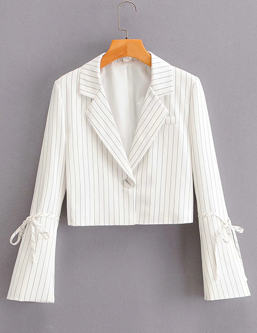 Fashion White Striped Printed Cuff Tethered Short Blazer