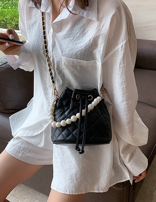 Fashion Black Cross-body Pearl Chain Shoulder Bag