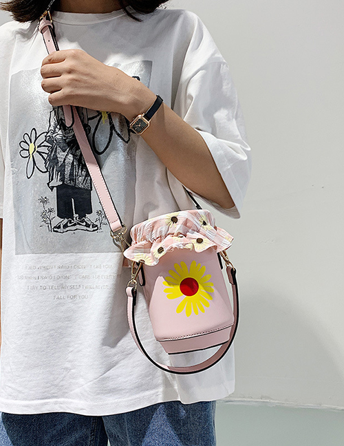 Fashion Pink Printed Daisy Cylindrical Crossbody Bag