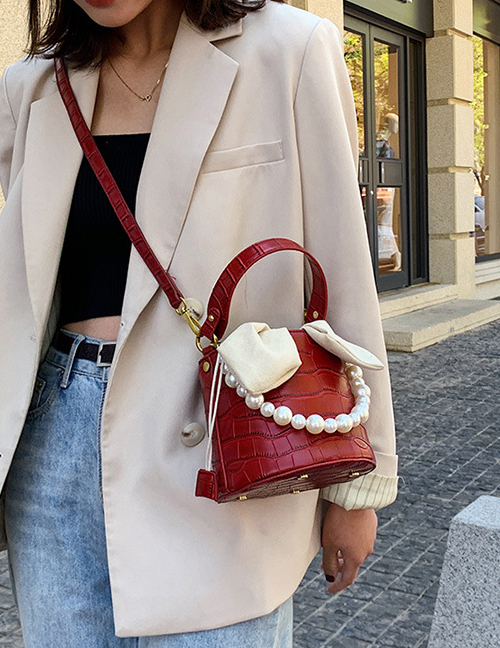 Fashion Red Portable Pearl Shoulder Bag