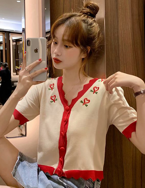 Fashion Red Peach Heart Embroidered Wavy Short-sleeve Top