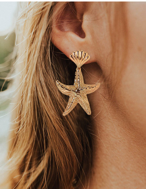 Fashion Golden Alloy Shell Starfish Earrings