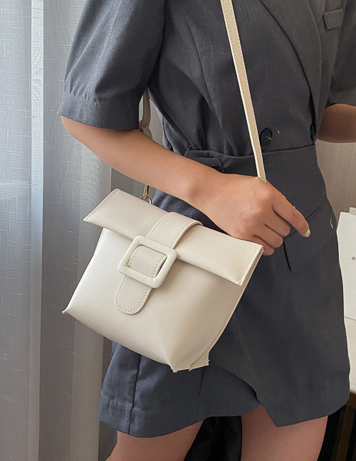 Fashion White Belt Buckle Flip Shoulder Messenger Bag