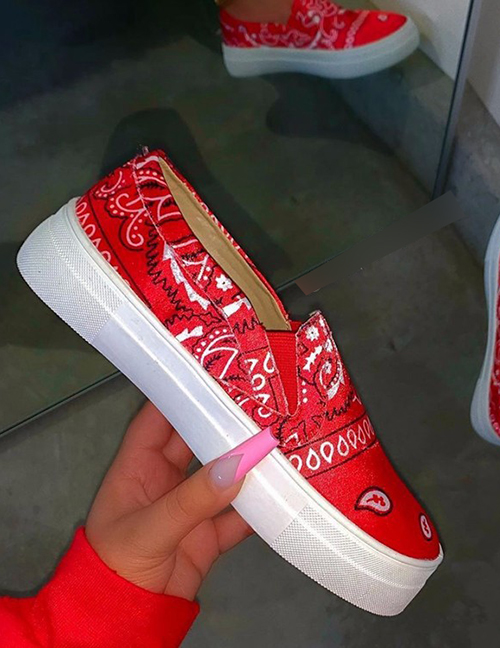 Fashion Red Satin Round Head Sneakers