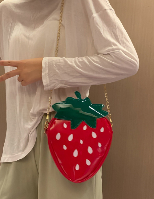 Fashion Strawberry Red Pineapple Strawberry Contrast Chain One Shoulder Crossbody Bag