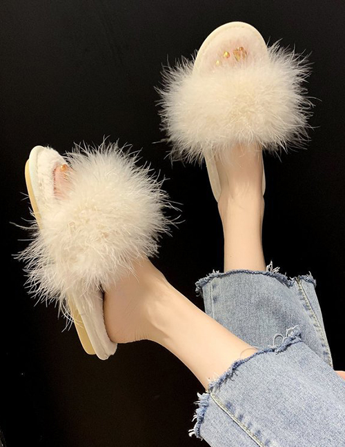 Fashion Creamy-white Ostrich Fur Round Flat Slippers