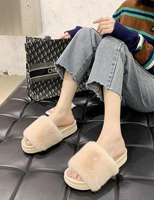 Fashion Creamy-white One-line Platform Round-toe Slippers