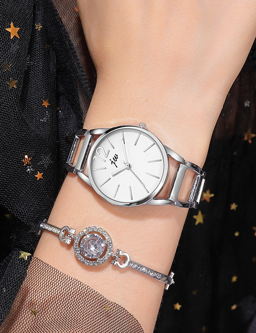 Fashion Silver Large Dial Alloy Bracelet Type Quartz Steel Band Watch