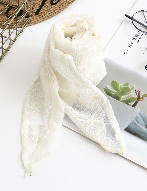 Fashion Milky White Lace Stitching Pure Color Triangle Scarf
